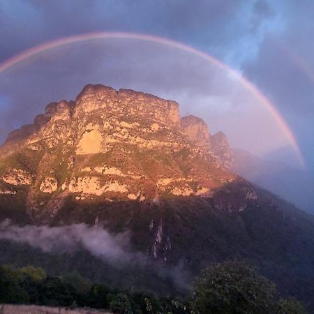 Foris House Hotel Vikos Exterior photo