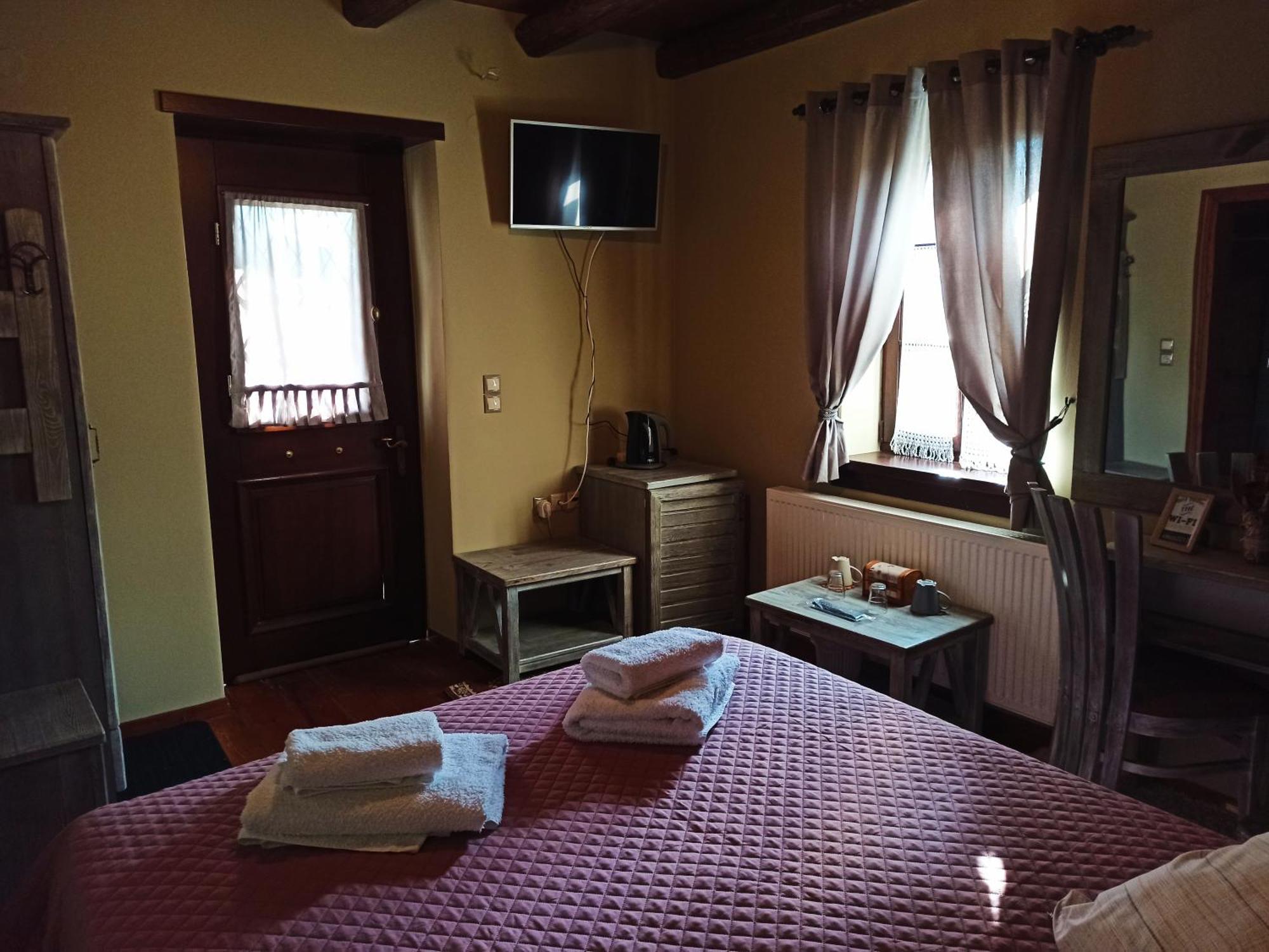 Foris House Hotel Vikos Room photo